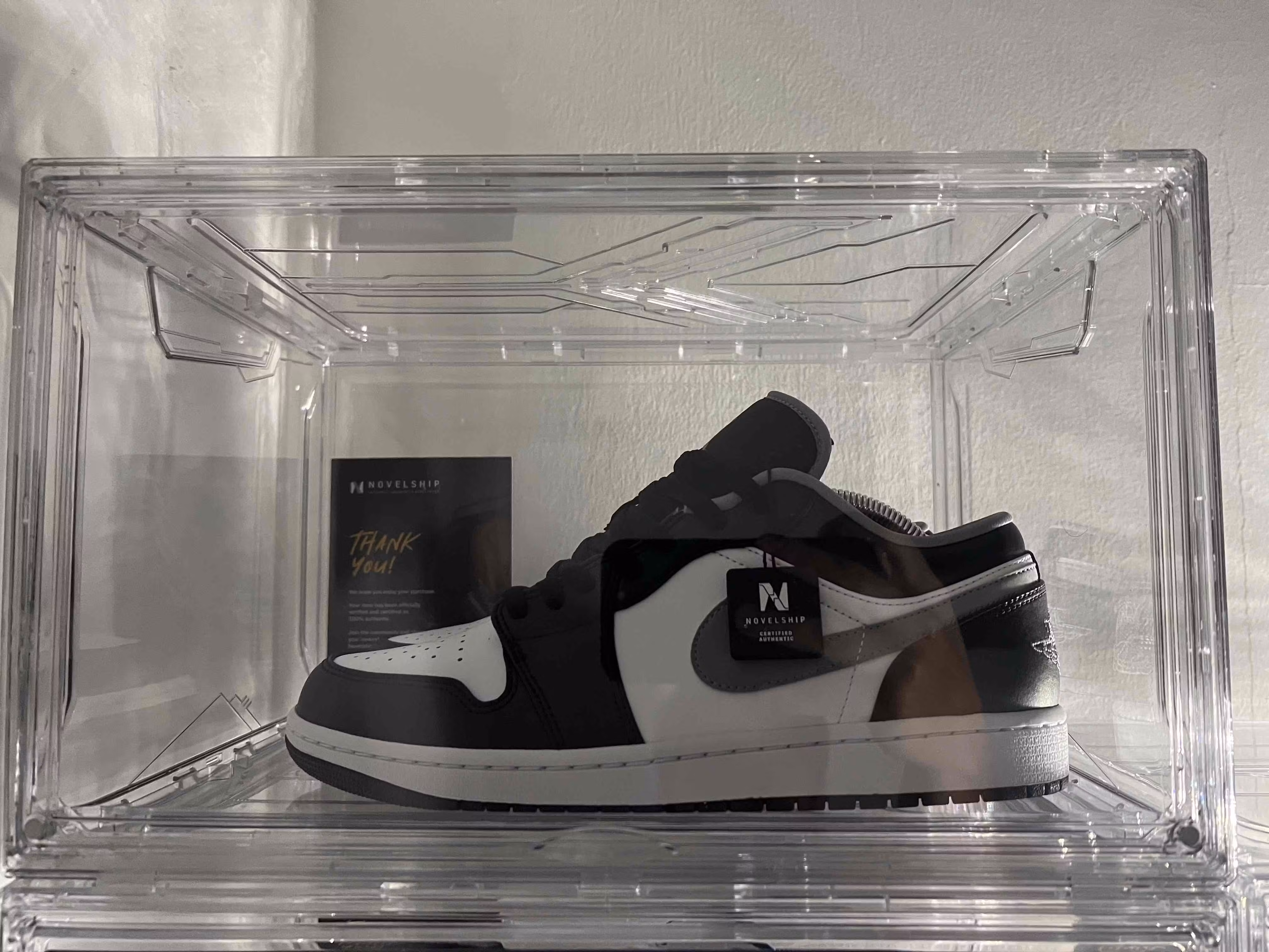 Air Jordan 1 Low 'Black Medium Grey' 553558-040 Air Jordan 1 Low 'Black Medium Grey' 553558-040